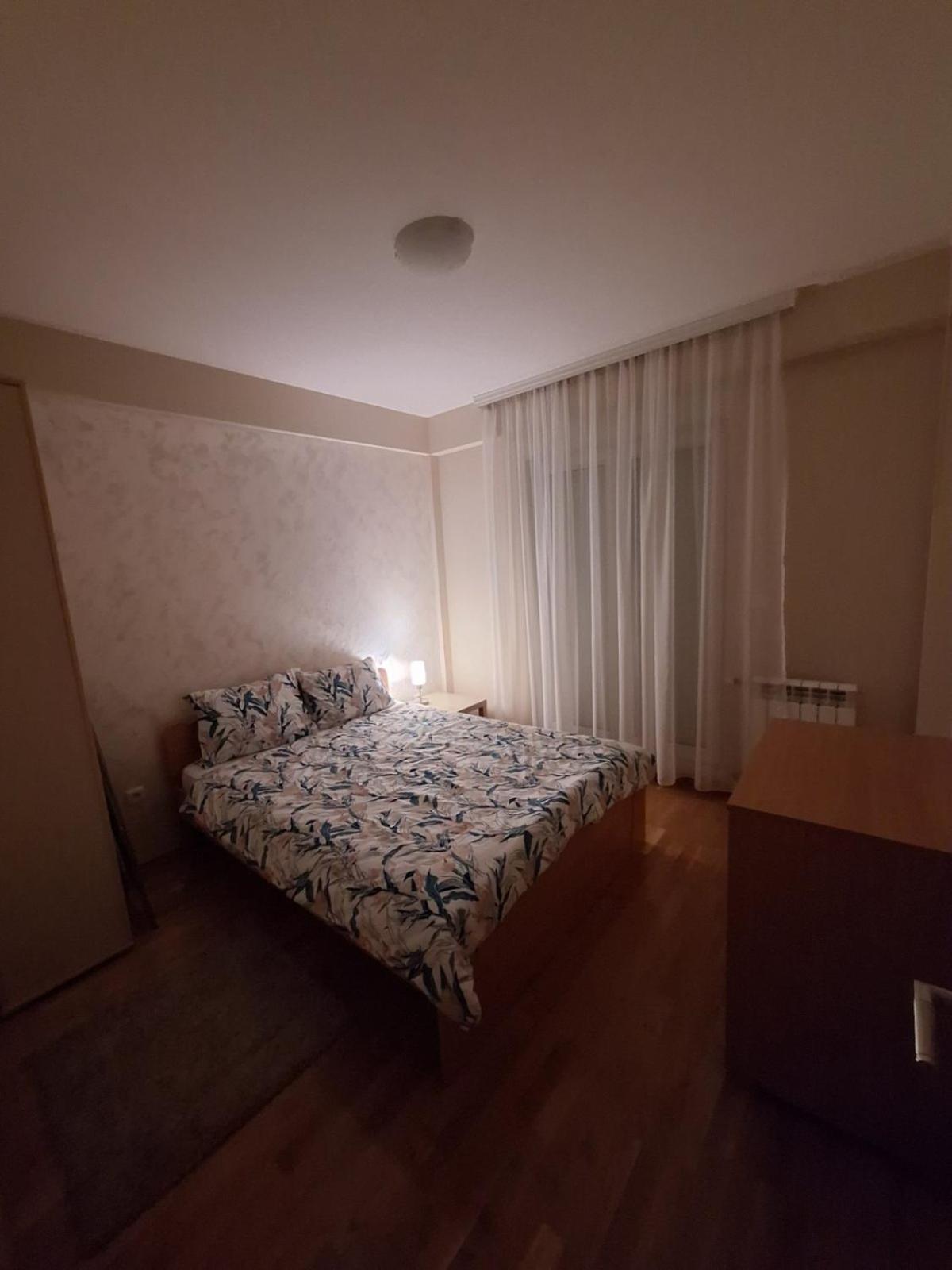 San Apartment Cacak Bagian luar foto