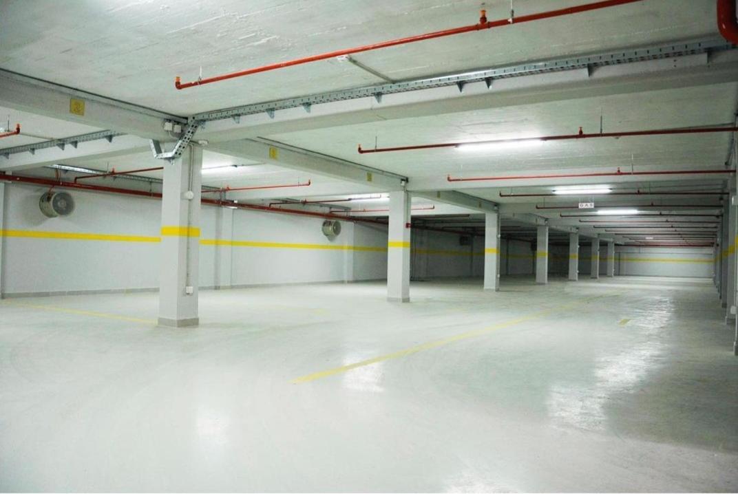 San Apartment Cacak Bagian luar foto