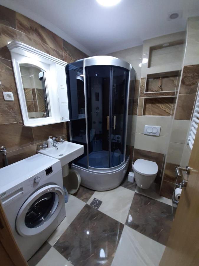 San Apartment Cacak Bagian luar foto